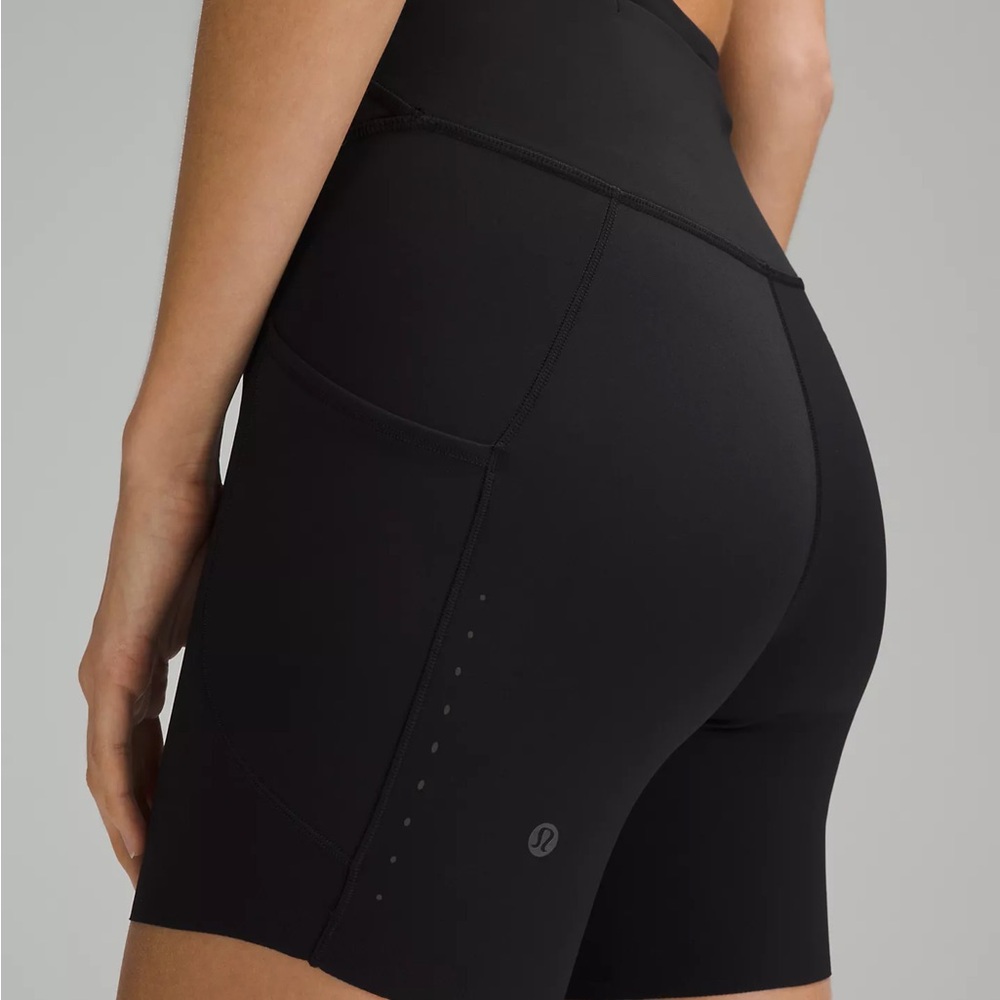 Lululemon Athletica Fast and Free High-Rise Short 6" NWT